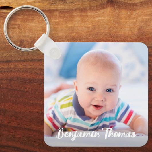 パーソナライズされた生まれたばかりのベビー写真の名前と誕生の詳細 キーホルダー (正面)