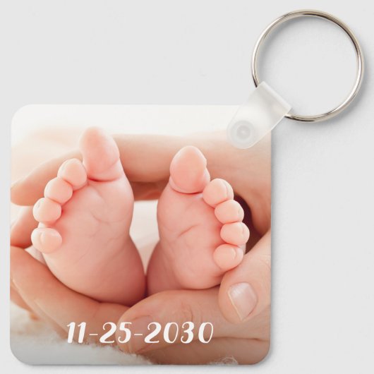 パーソナライズされた生まれたばかりのベビー写真の名前と誕生日 キーホルダー (裏面)