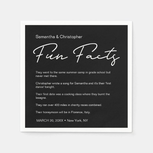 パーソナライズされた白黒おもしろいファクト結婚リスト スタンダードカクテルナプキン (正面)