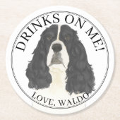 パーソナライズされた白黒イングリッシュスリンガースパニエル犬 ラウンドペーパーコースター (正面)