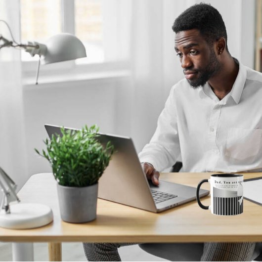 パーソナライズされた白黒ストライプパパあなたが特別である マグカップ