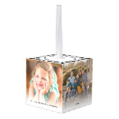 パーソナライズされた白黒格子模様のクリスマスフォト キューブオーナメント (裏面アングル)