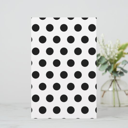 パーソナライズされた白黒水玉模様 便箋 (スタンド正面)