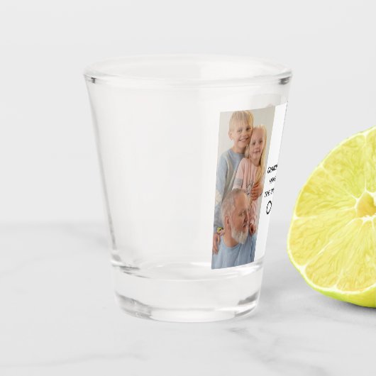 パーソナライズされた祖父母の写真と文字ショットグラス ショットグラス (左)
