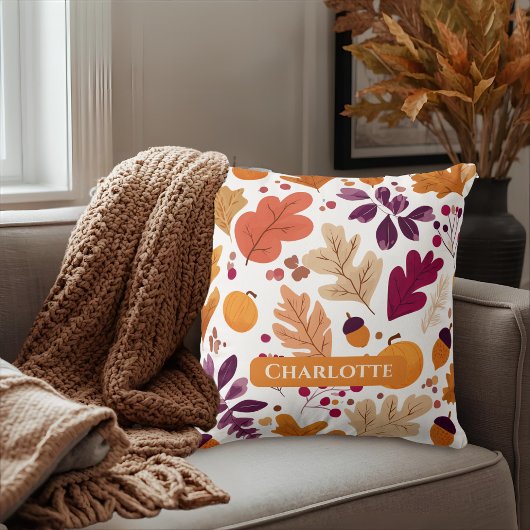 パーソナライズされた秋ピロー – 紅葉&どんぐり クッション