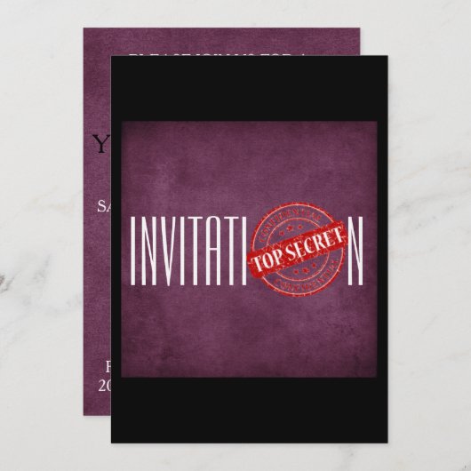 パーソナライズされた紫の招待状 極秘 招待状 (正面/裏面)