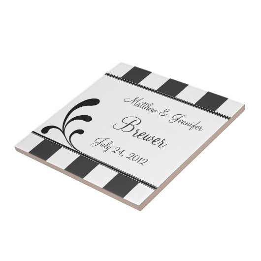 パーソナライズされた結婚のタイルの贈り物&文字付き保管 タイル (側面)