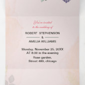 パーソナライズされた結婚エレガントバラ花 三つ折り招待状 (内部中)