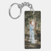 パーソナライズされた結婚ポートレートモダン書 キーホルダー (正面左)