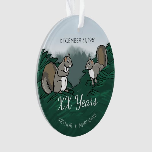 パーソナライズされた結婚記念日リス オーナメント (正面)
