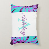 パーソナライズされた絞り染めパターン アクセントクッション (正面(垂直))