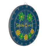 パーソナライズされた緑の黄色の小さな花 ダーツボード (正面左)