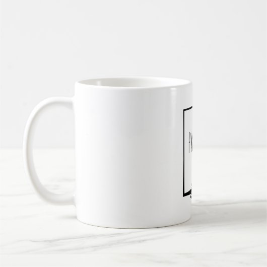 パーソナライズされた縁どファンシー盛りの コーヒーマグカップ (左)