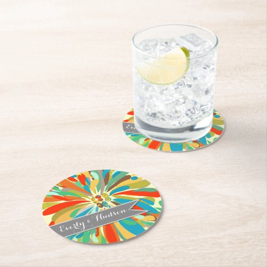 パーソナライズされた菊はっきりしたカラフルフローラ ラウンドペーパーコースター (インサイチュ)