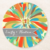 パーソナライズされた菊はっきりしたカラフルフローラ ラウンドペーパーコースター (正面)