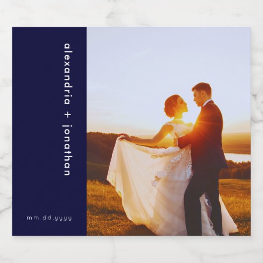 パーソナライズされた記念ワきらめくインラベル写真 スパークリングワインラベル (シングルラベル)