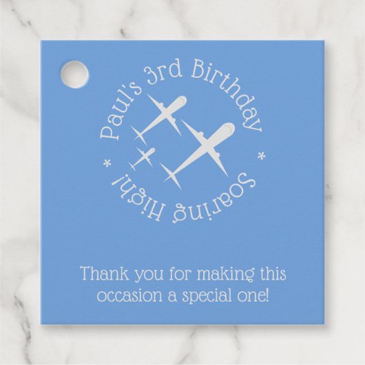 パーソナライズされた誕生日エレガントおもしろい飛行機青 フェイバータグ (正面)