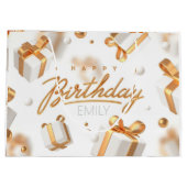 パーソナライズされた誕生日金ゴールドと白ストライプ色 ラージペーパーバッグ (裏面)