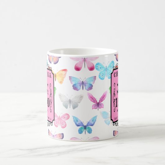パーソナライズされた誕生日1960あなたの名前を追加バタフライ コーヒーマグカップ (中央)