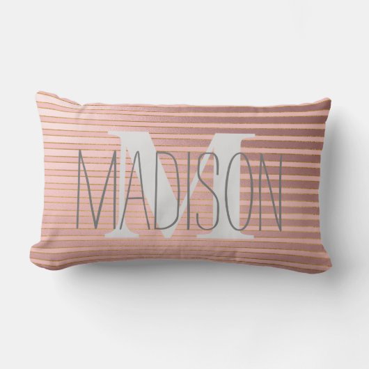 パーソナライズされた赤面ピンクストライプのモノグラム名 ランバークッション (正面)