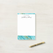 パーソナライズされた金ゴールドグリッターブルーウォーター色 ポストイット (デスク上)