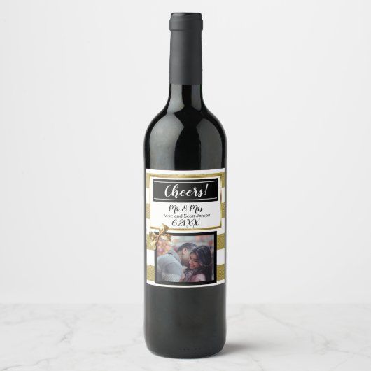パーソナライズされた金ゴールド結婚とブラックボウ ワインラベル (正面)