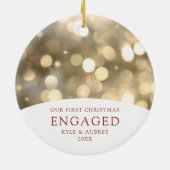 パーソナライズされた金ゴールド《写真》ぼけ味ラ婚約したイト セラミックオーナメント (裏面)