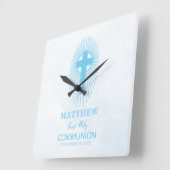 パーソナライズされた青い最初の聖餐式クロスホスト スクエア壁時計 (傾斜)