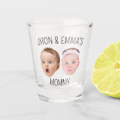 パーソナライズされた顔フォトキッズ母の日の贈り物 ショットグラス (正面)