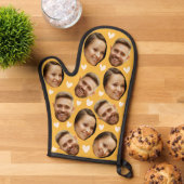 パーソナライズされた顔写真ハートカップル黄色 鍋つかみ (トップダウン)