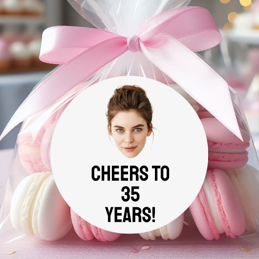 パーソナライズされた顔20th 30th 40th 50誕生日パーティー ラウンドシール