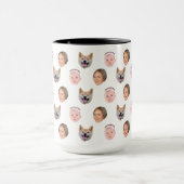 パーソナライズされた顔3家族のための写真ギフト マグカップ (中央)