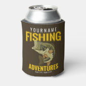パーソナライズされた魚釣りアドベンチャーバスフィッシュアングラー 缶クーラー (缶裏面)