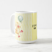 パーソナライズされた黄ストライプアヒル誕生日プレート コーヒーマグカップ (正面左)