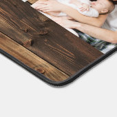 パーソナライズされた4フォトコラージュ素朴ウッド デスクマット (コーナー)