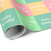 パーソナライズされた、エレガントピンク緑、黄誕生日 ラッピングペーパー (ロールコーナー)