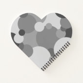 パーソナライズされた ブラックグレーの分子 ハート ノートブック (裏面)