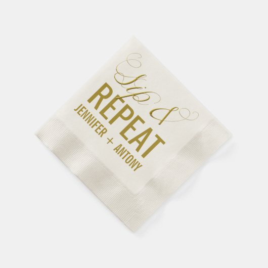 パーソナライズされた「Sip & Repeat」の結婚カクテル 縁ありカクテルナプキン (角)