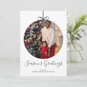 パーソナライズされたChristmas Bauble Photo Frame シーズンカード (スタンド正面)