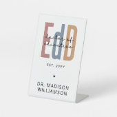 パーソナライズされたEdD教育医 台座サイン (正面)