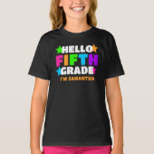 パーソナライズされたHello Fifgrade Student Kids Name Tシャツ (正面)