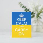 パーソナライズされたKeep Calm and Carry On – ウクライナ国旗 ポストカード (スタンド正面)