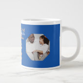 パーソナライズされたMama & Sweetestの娘の名前の写真 ジャンボコーヒーマグカップ (右)