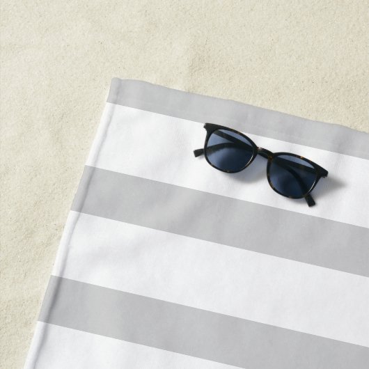 「パーソナライズされたMr. & Mrs.」たった今結婚しました/記念日 ビーチタオル (インサイチュ)