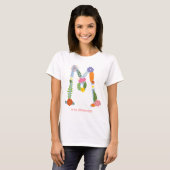 パーソナライズでお洒落な花のモノグラム(m) tシャツ (正面フル)