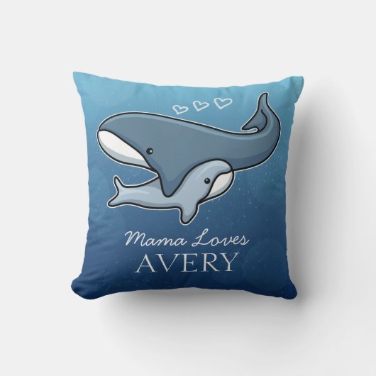 パーソナライズでかわいいお母さんのベビーのクジラは、子供の名前を加えます クッション (正面)