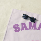 パーソナライズでかわいい虹くまのアイスクリームコーン ビーチタオル (インサイチュ)