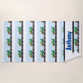 パーソナライズでカラフルなモンスタートラックのビーチタオル ビーチタオル (正面)