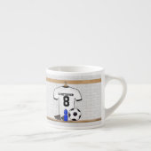 パーソナライズで白く黒いフットボールのサッカージャージー エスプレッソカップ (右)