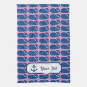 パーソナライズで航海のなシロナガスクジラのいかりパターン キッチンタオル (縦)